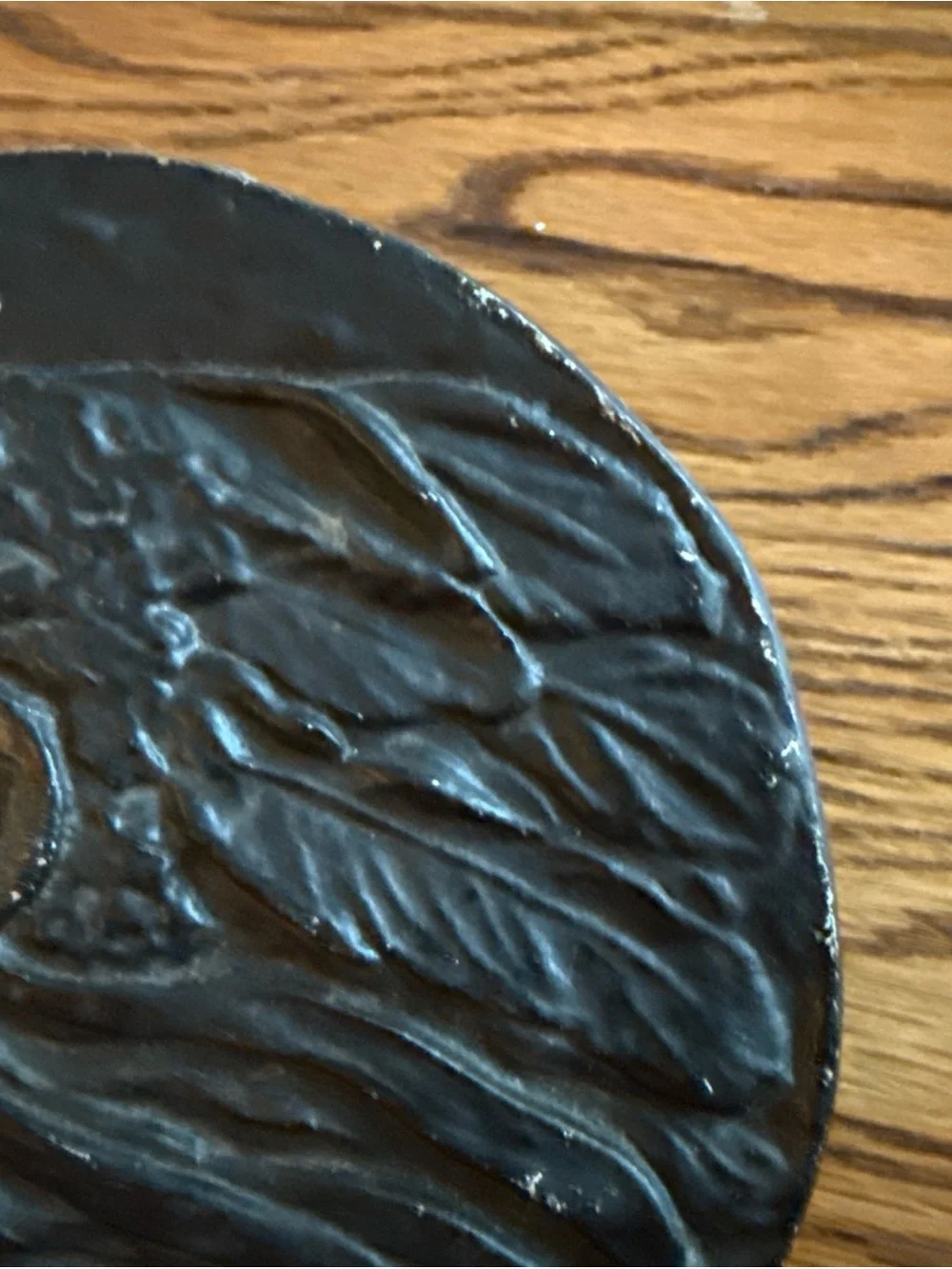 The artcasters Handcrafted Black/silver Cast Metal Plaque Native American